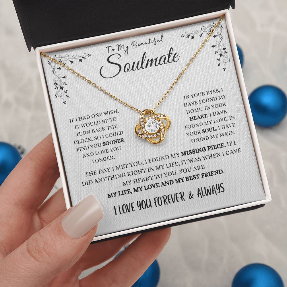 Soulmate_LoveKnot Necklace