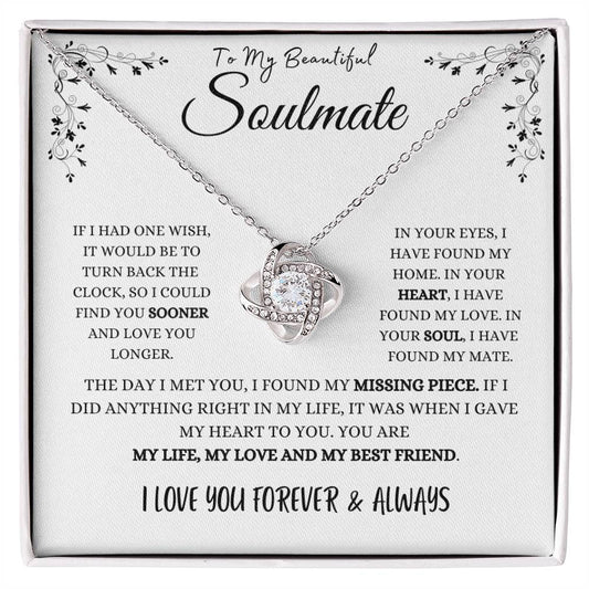 Soulmate_LoveKnot Necklace